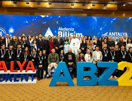 8. Akdeniz Bilişim Zirvesi